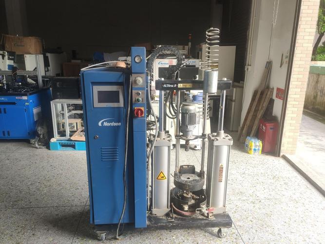 热熔胶机进口厂家,品牌,图片,热帖